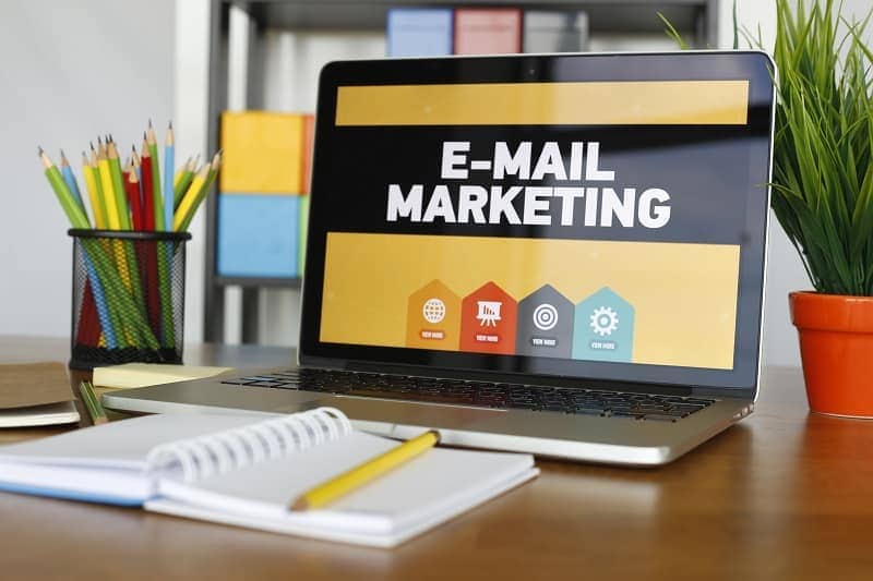 Ways to Promote a Lead Magnet - Email Marketing